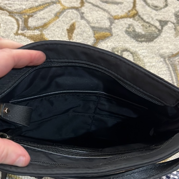 💕 Michael kors nylon Kelsey black large crossbody bag 💕 - Picture 14 of 16